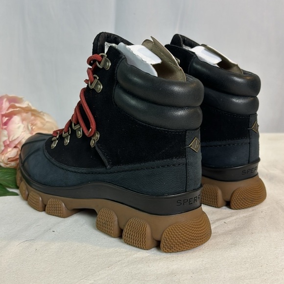 NWOB Sperry Summit Womens Black Waterproof Suede Lace Up Lug Sole Rain Boot 8.5 - Picture 4 of 8